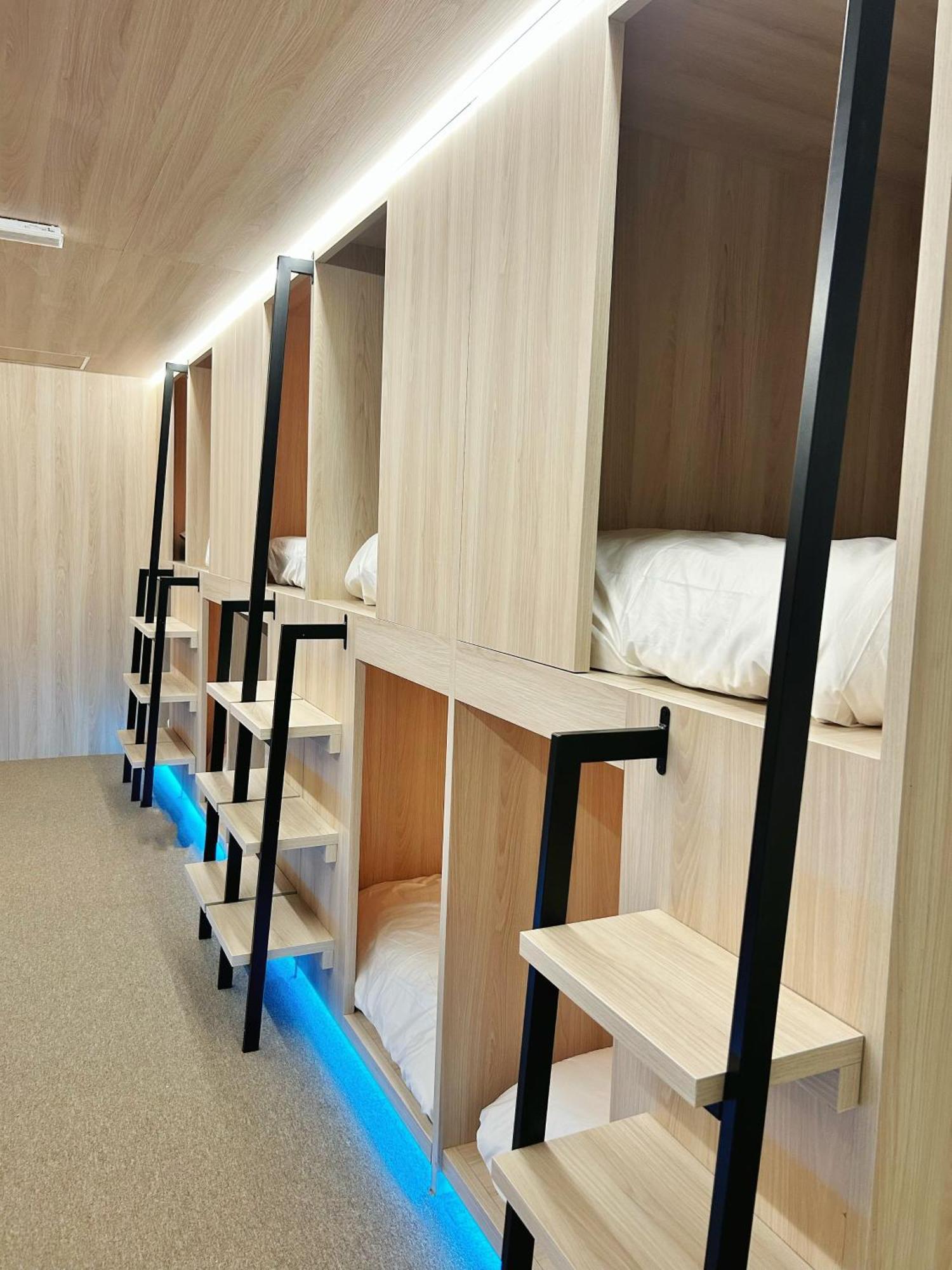 Unplan Hostel Madrid Kültér fotó