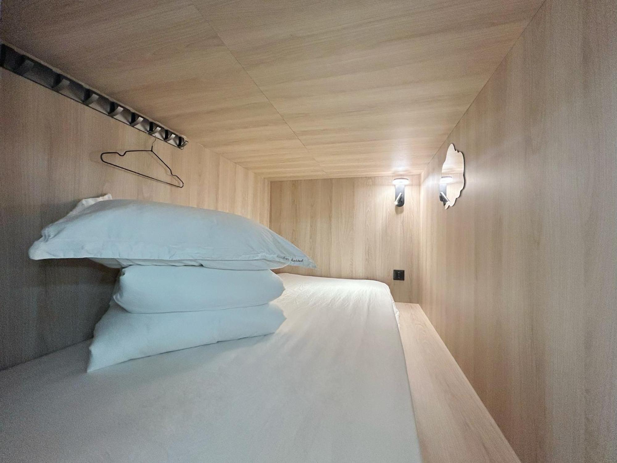 Unplan Hostel Madrid Kültér fotó